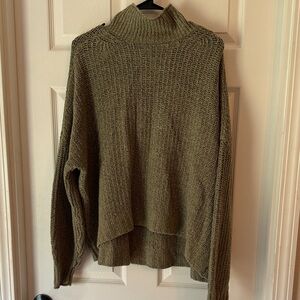 American Eagle Outfitters Green Turtleneck Sweater